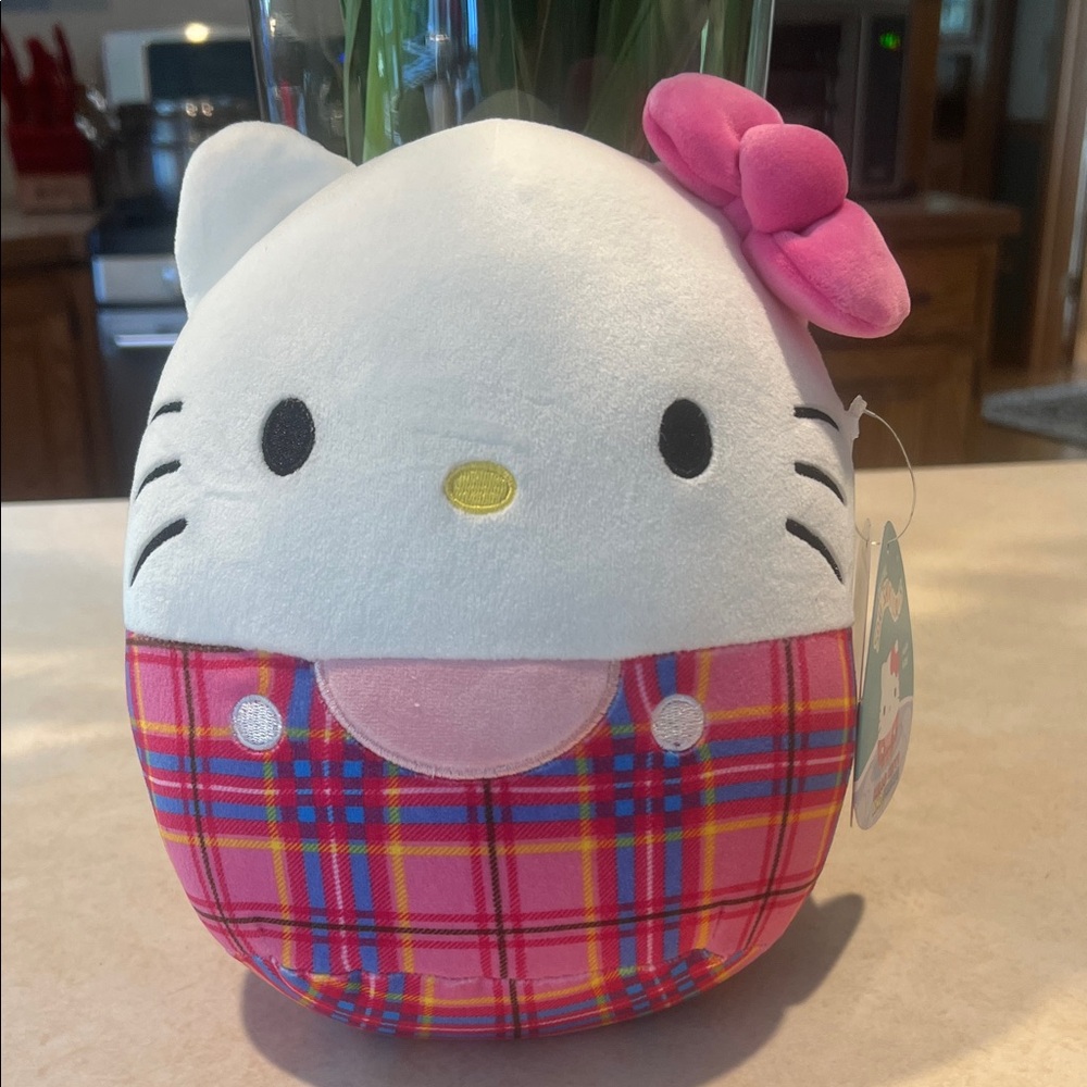 NWT / SQUISHMALLOWS - Hello Kitty - pink plaid